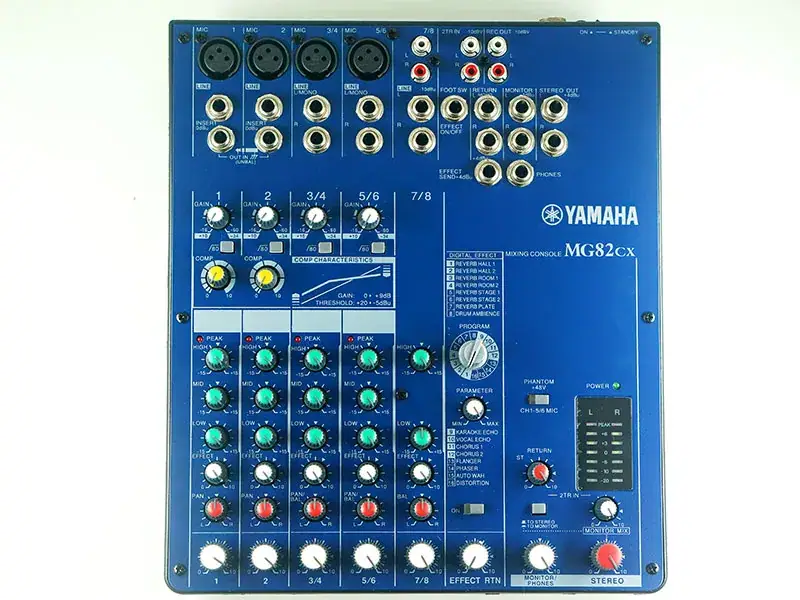 Yamaha MG82CX mixer professional stage